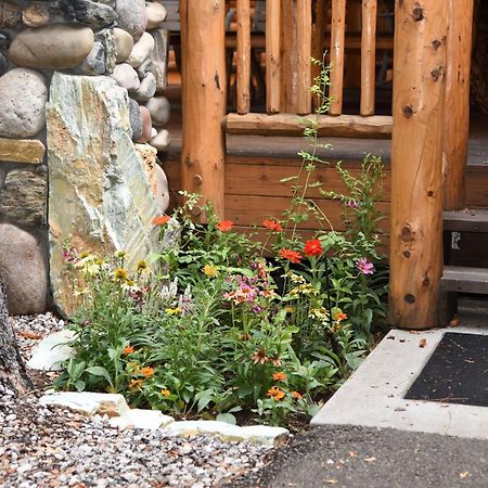 Grizzly Giant Villa Wawona Exterior photo
